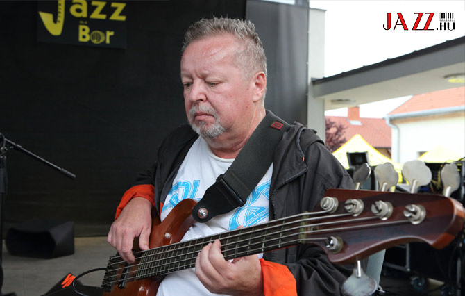 Lattmann Béla