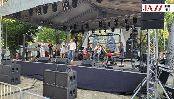 A 2025-ös kaleidoszkóp blues – június
