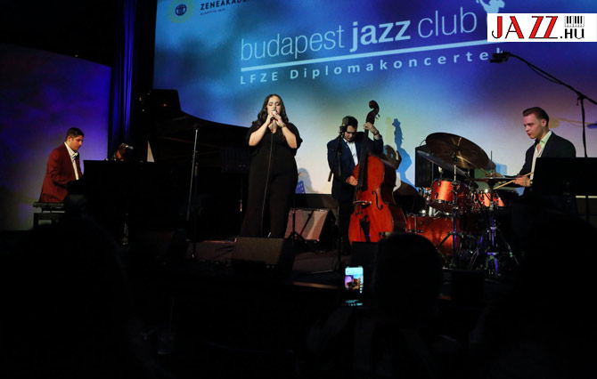 A 2025-ös kaleidoszkóp blues – június